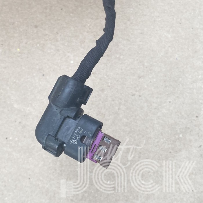 Роз'єм для Audi oe 4F0973703A