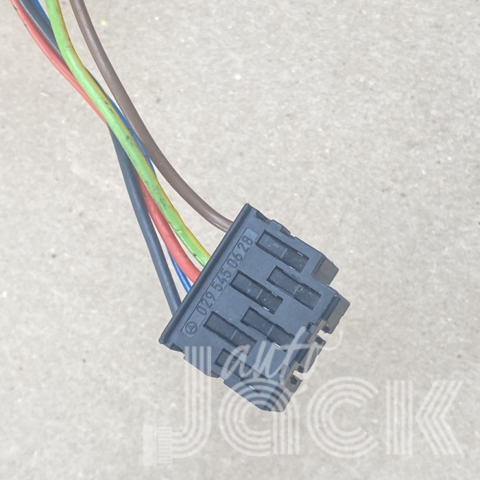 Разъем для Mercedes Benz oe 0295450628