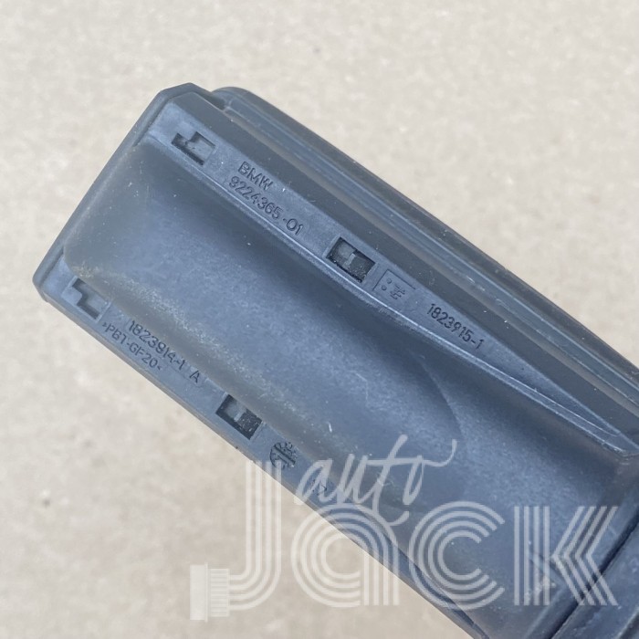 Роз'єм для BMW oe 9224365