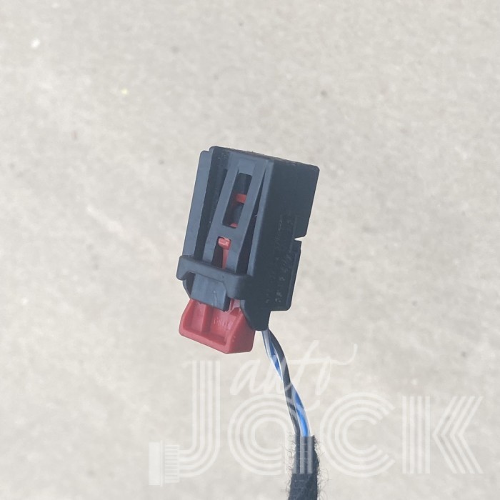 Роз'єм для Audi oe 7N0972703