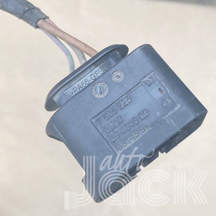 Роз'єм для BMW oe 7505225