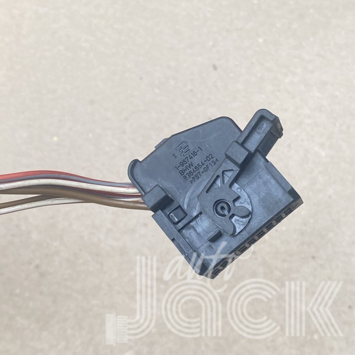 Роз'єм для BMW oe 8364654