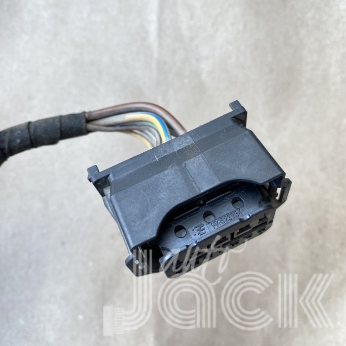 Роз'єм для BMW oe 114523351 Роз'єм для BMW oe 114523351