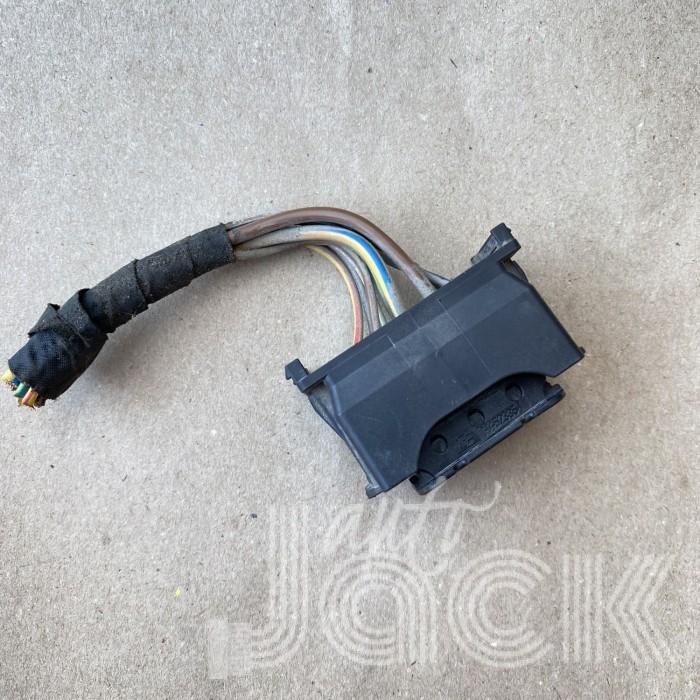 Роз'єм для BMW oe 114523351