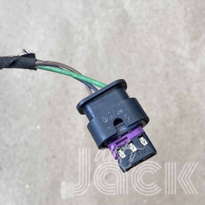 Роз'єм для Audi oe 4F0973703