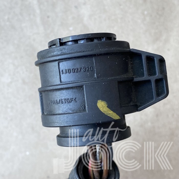 Роз'єм для Audi oe 1J0927320
