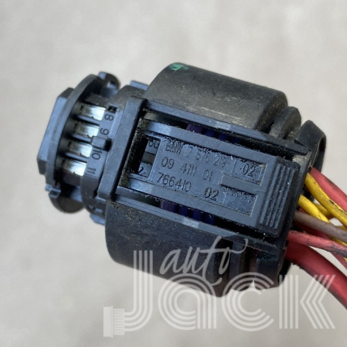 Роз'єм для BMW oe 7576219 Роз'єм для BMW oe 7576219