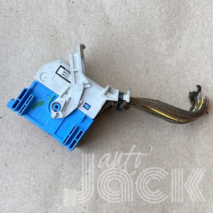 Роз'єм для Ford oe 32165K0W6