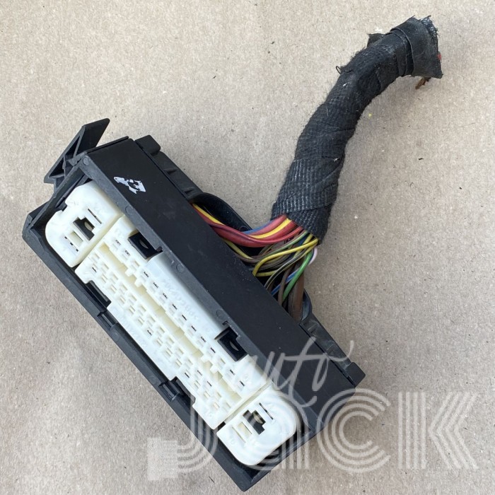 Роз'єм для BMW oe 6931915