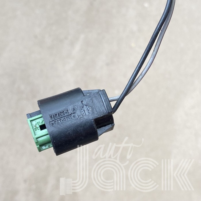 Роз'єм для BMW oe 9684051