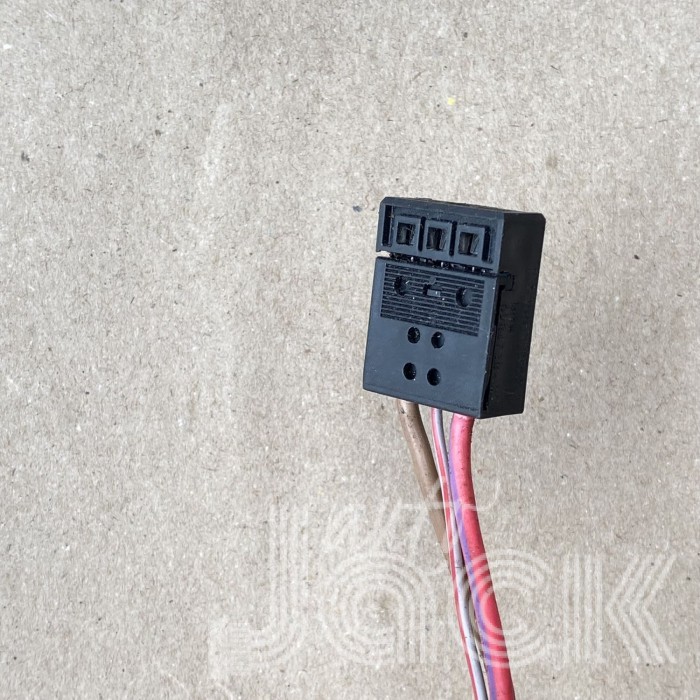 Роз'єм для BMW oe 6984738 Роз'єм для BMW oe 6984738