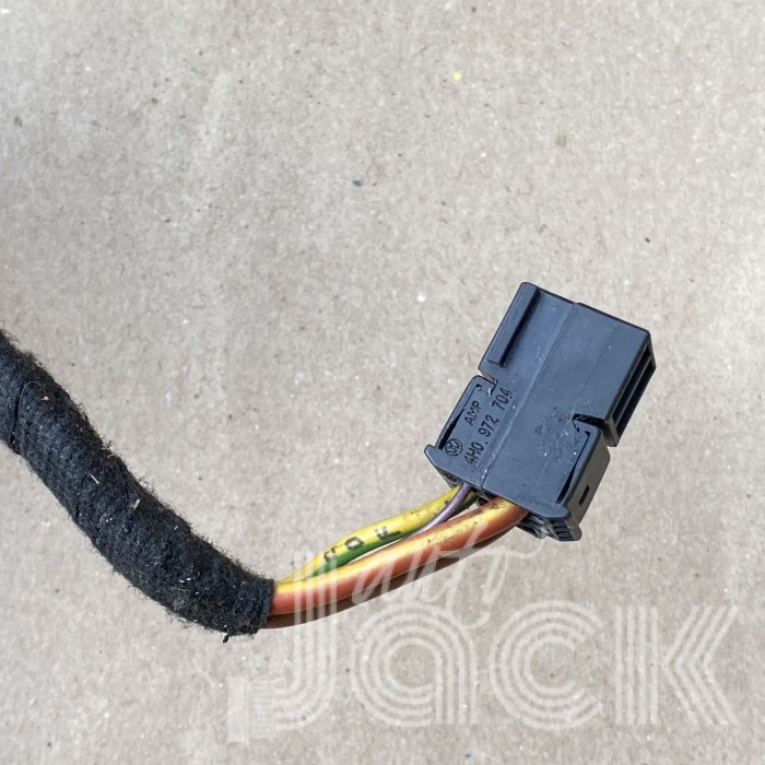 Разъем для Audi oe 4H0972704