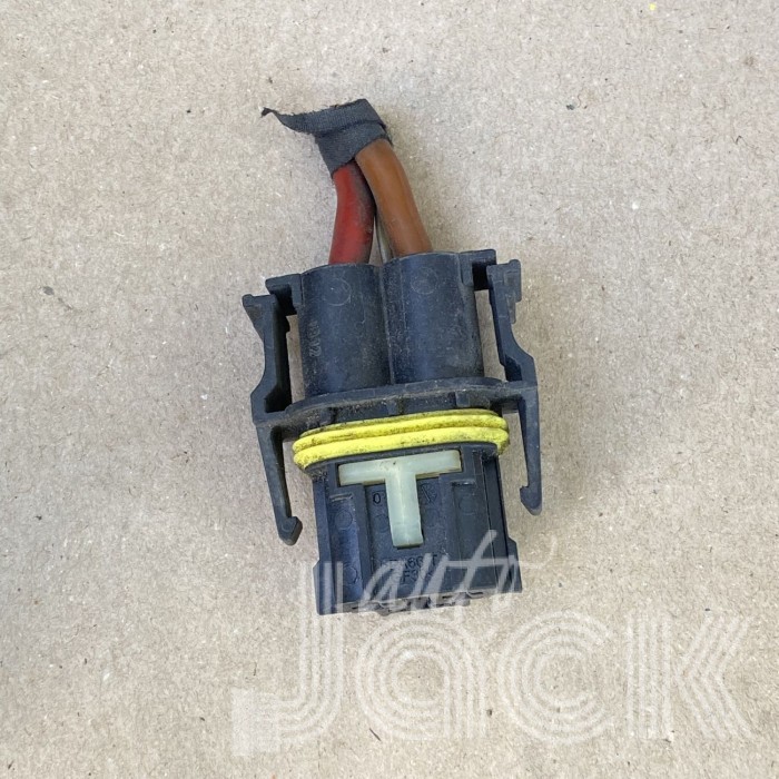 Роз'єм для Mercedes Benz oe 2205450329