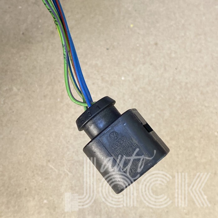 Роз'єм для Audi oe 1J0973713