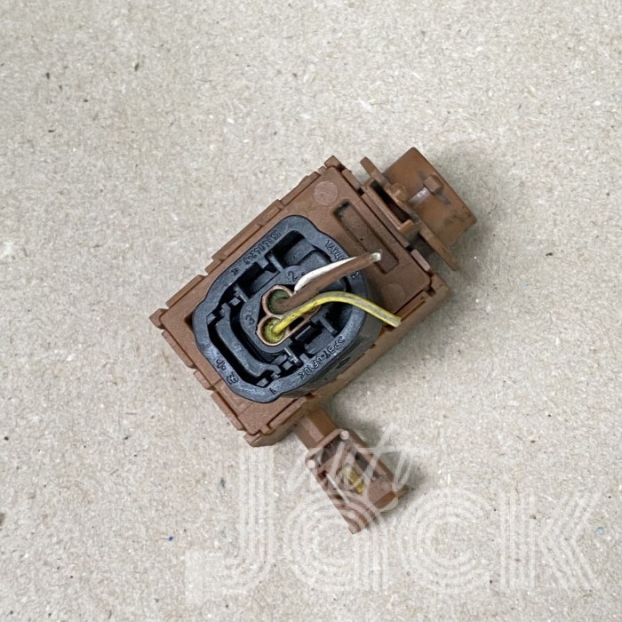 Датчик для Audi oe 4H0907658
