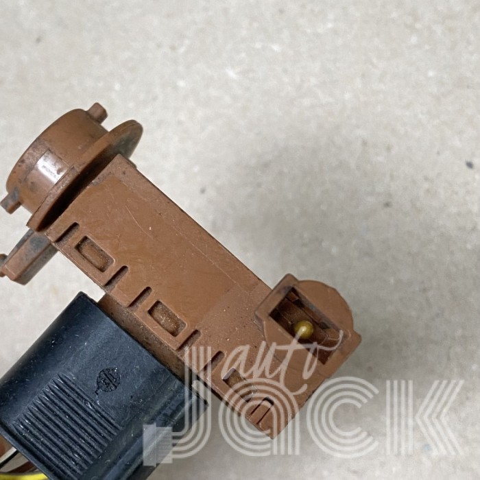 Датчик для Audi oe 4H0907658