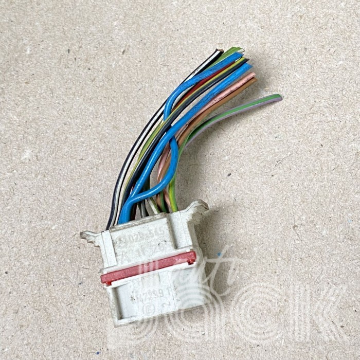 Роз'єм для Mercedes Benz oe 0295451128