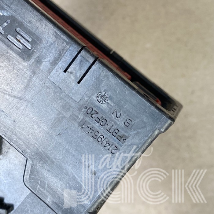 Роз'єм для Ford oe 2141968 Роз'єм для Ford oe 2141968