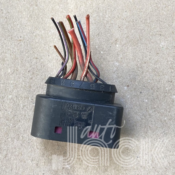 Роз'єм для Audi oe 1J0973737