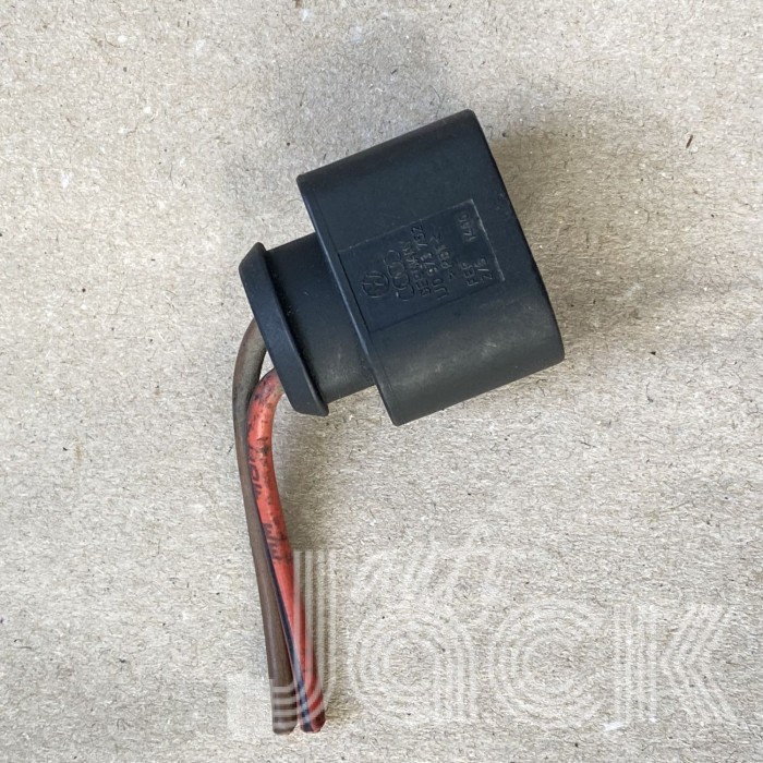 Роз'єм для Audi oe 1J0973752