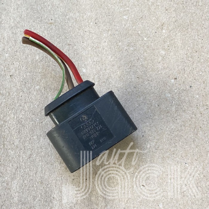 Роз'єм для Audi oe 8K0973724