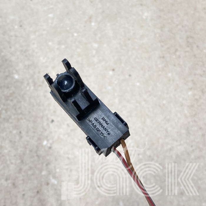Роз'єм для BMW oe 6971823