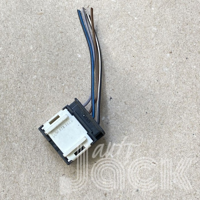 Роз'єм для Audi oe 6Q0972773E