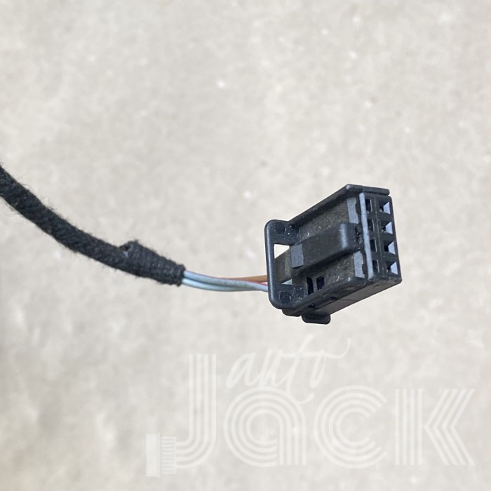 Роз'єм для Audi oe 1K0972704 Роз'єм для Audi oe 1K0972704