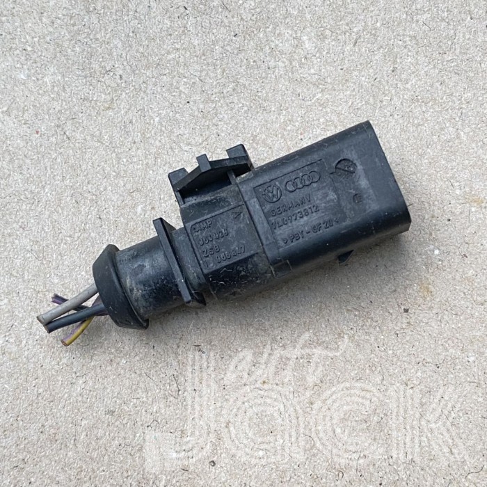 Роз'єм для Audi oe 7L0973812