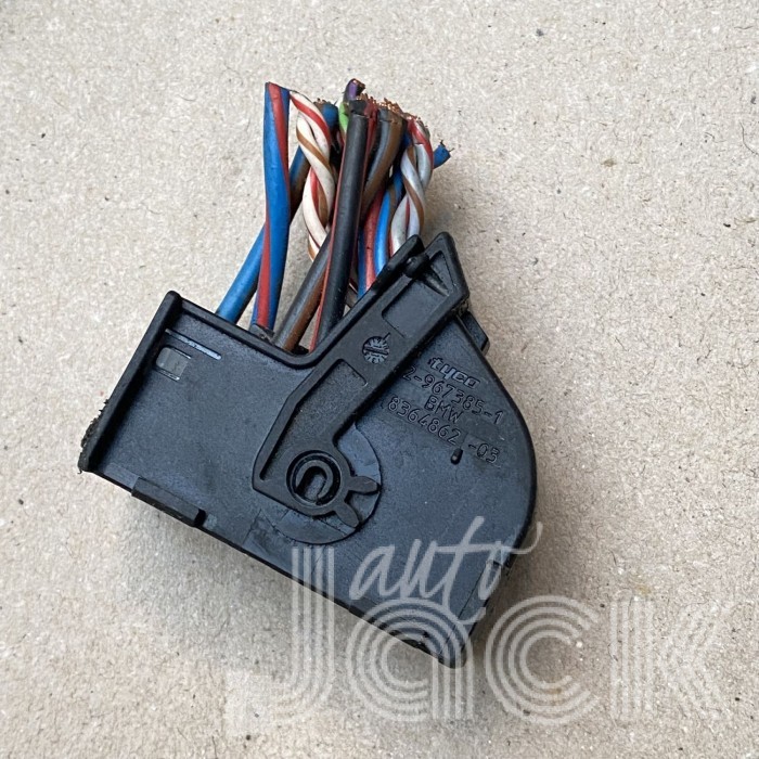 Роз'єм для BMW oe 8364862