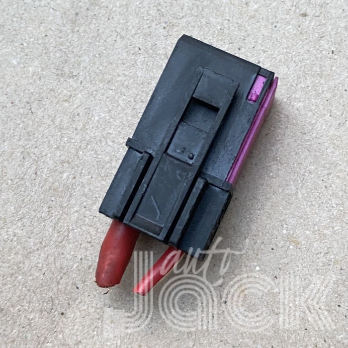 Роз'єм для Audi oe 4B0971959