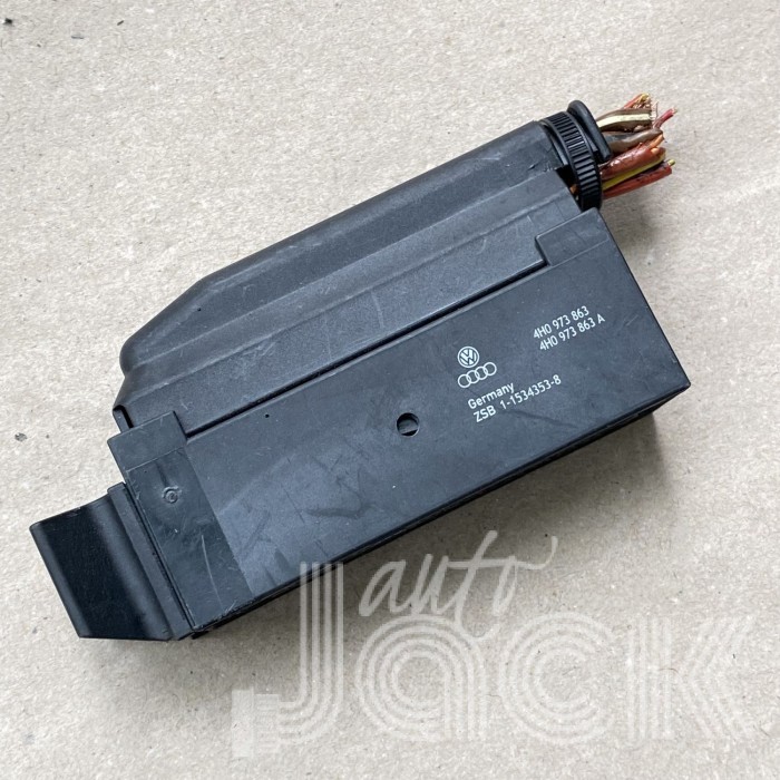 Роз'єм для Audi oe 4H0973863