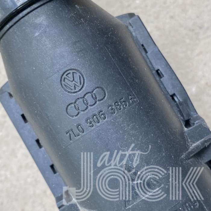 Роз'єм для Audi oe 7L0906385A Роз'єм для Audi oe 7L0906385A