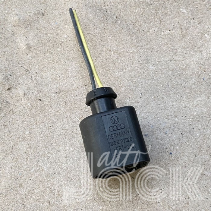 Роз'єм для Audi oe 8K0973702D