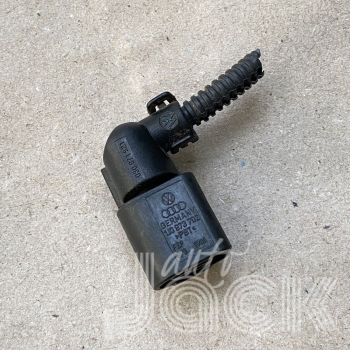 Разъем для Audi oe 1J0973702