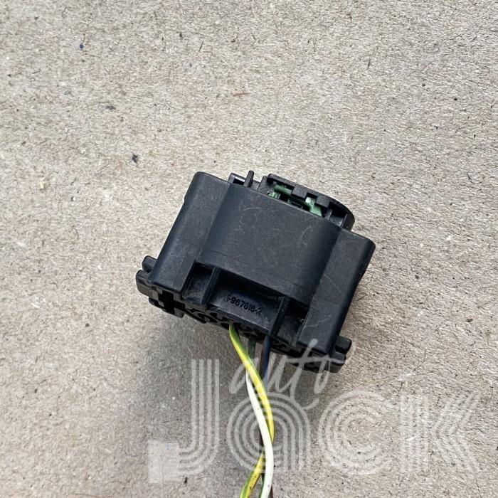 Роз'єм для Land Rover oe 1-967616-2