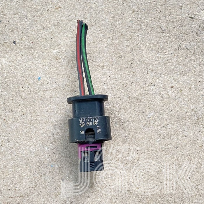 Роз'єм парктроніка для Audi oe 4F0973702