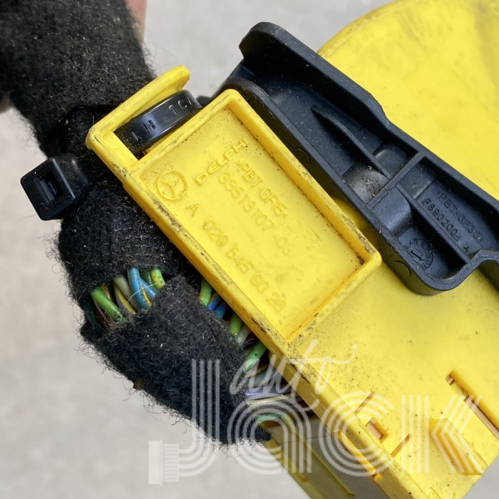 Роз'єм для Mercedes Benz oe A0295459026