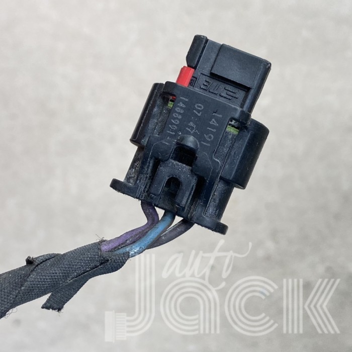 Роз'єм для Ford oe 1488991 Роз'єм для Ford oe 1488991