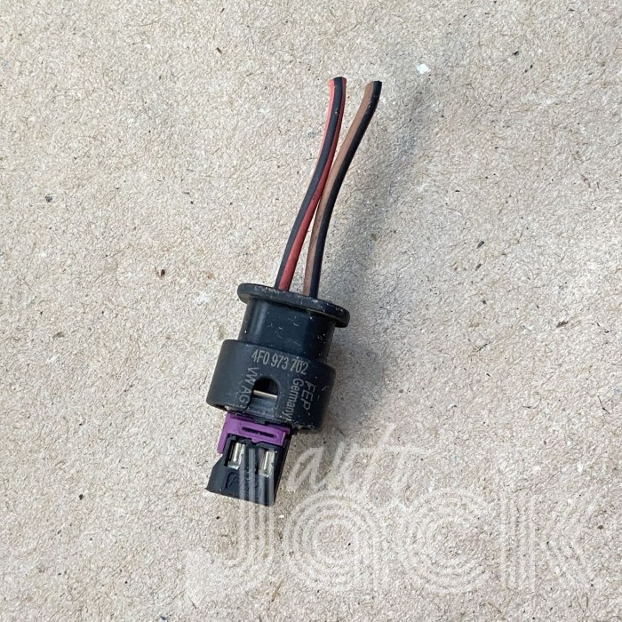 Роз'єм парктроніка для Audi oe 4F0973702