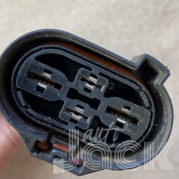 Роз'єм для Mercedes Benz oe A2225400081