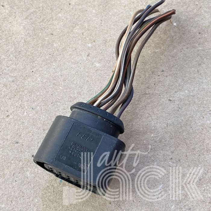 Роз'єм для Mercedes Benz oe 42122600