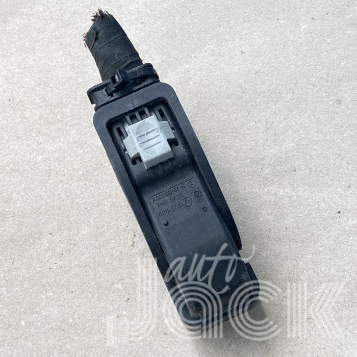 Роз'єм для Mercedes Benz oe A0009828709