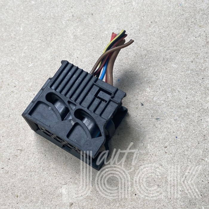 Роз'єм для BMW oe 1387190