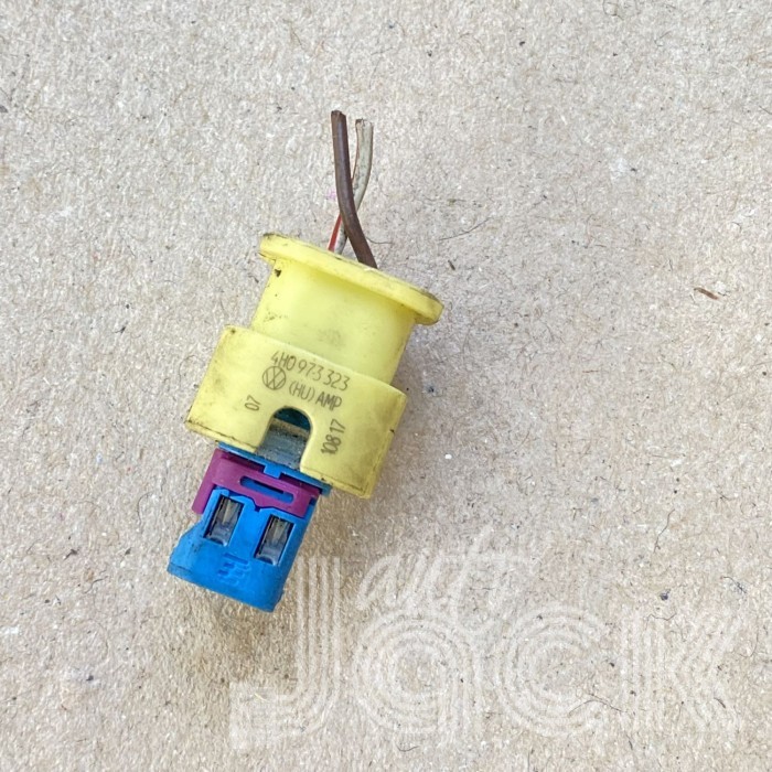Роз'єм для Audi oe 4H0973323