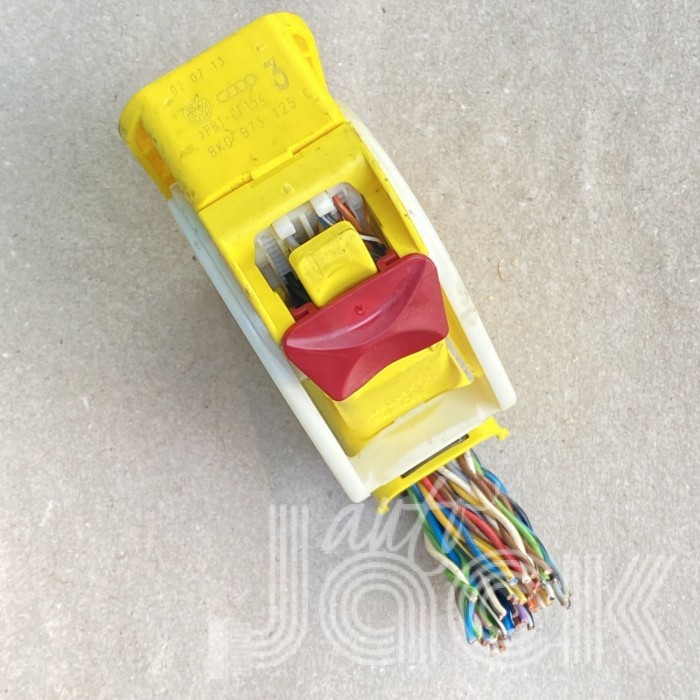 Роз'єм для Audi oe 8K0973125C