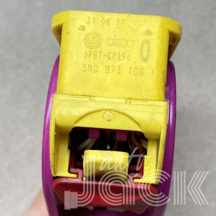 Роз'єм для Audi oe 5N0973100A