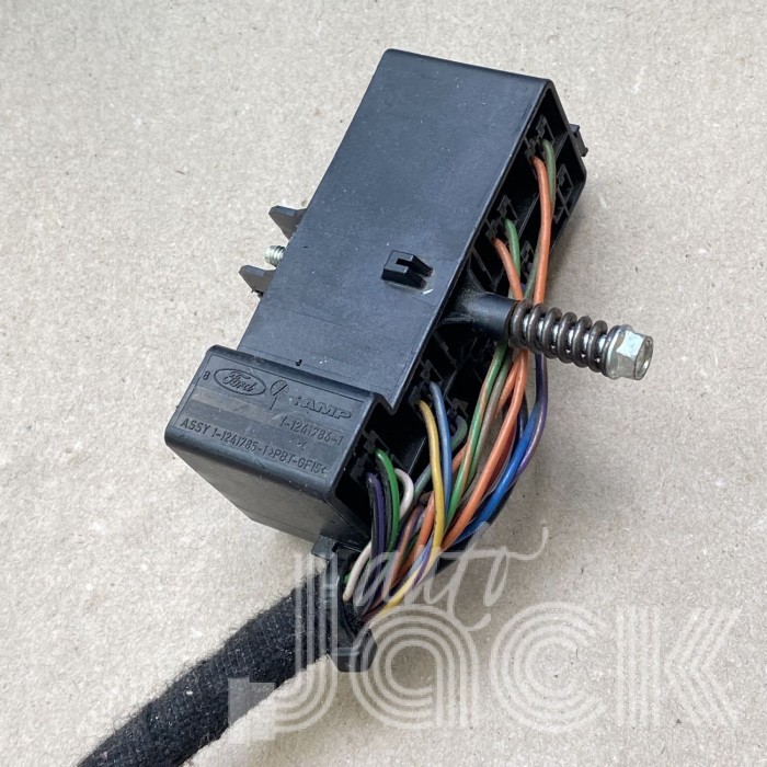 Роз'єм для Ford oe 112417851