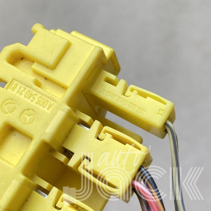 Роз'єм для Mercedes Benz oe A0055402181