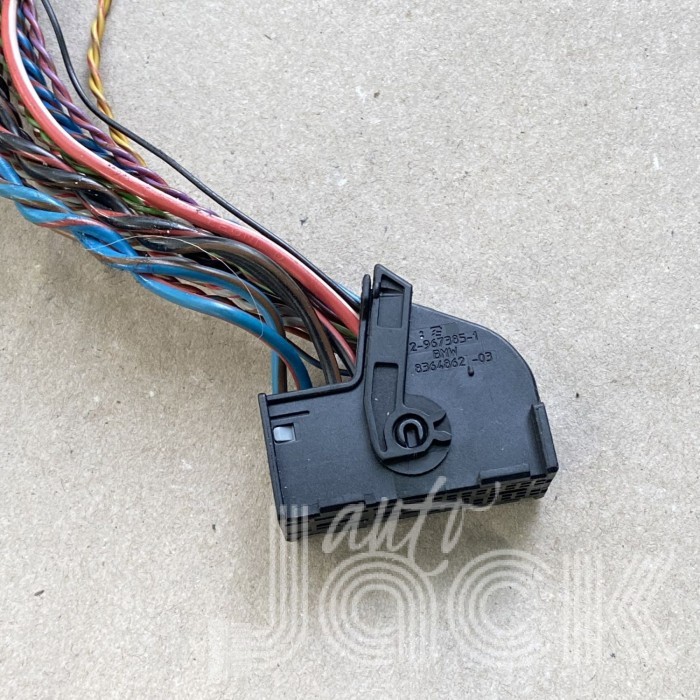 Роз'єм для BMW oe 8364862
